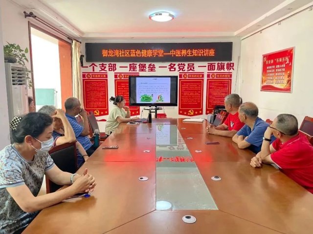 8a39e0881a889d7a085c02752cab701.jpg 图片