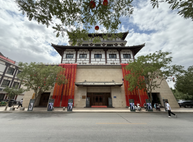 ���Ĺ�ػ͡������������˻�չ������Ļ����������֮Լ