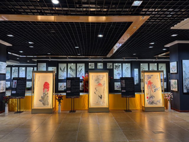 ����һ���̲�Ǯ��̽�ضػͳ����������ݣ�