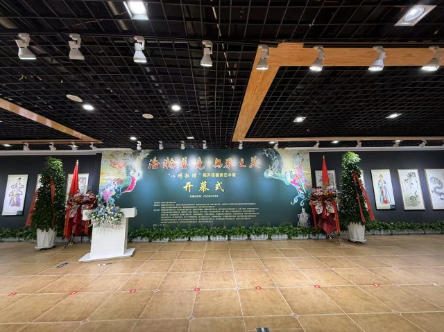 ǧ�������ػͣ����ϻ���ҫ�Ž񡪡��������ػ����⻭չʢ����Ļ