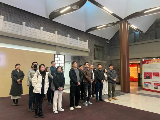 Э ̳ɳƽ̻ḰչжԽӽ