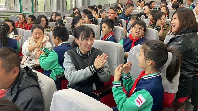 �����ߵ����Ĺ���حΪ�����������С�¡���������һ�����˺ܶ���