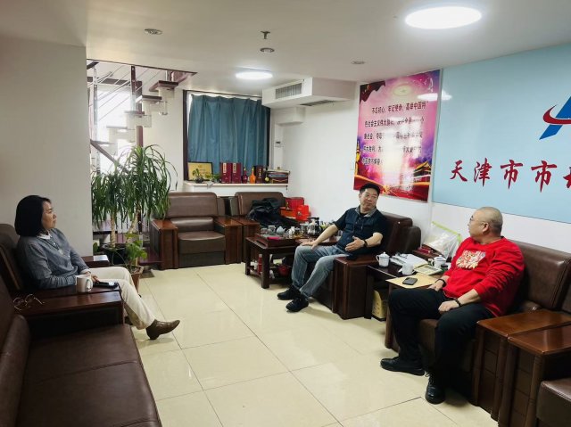 ���ľ���ı��չ ������г�Ӫ��Э��ϲӭ�»�Ա