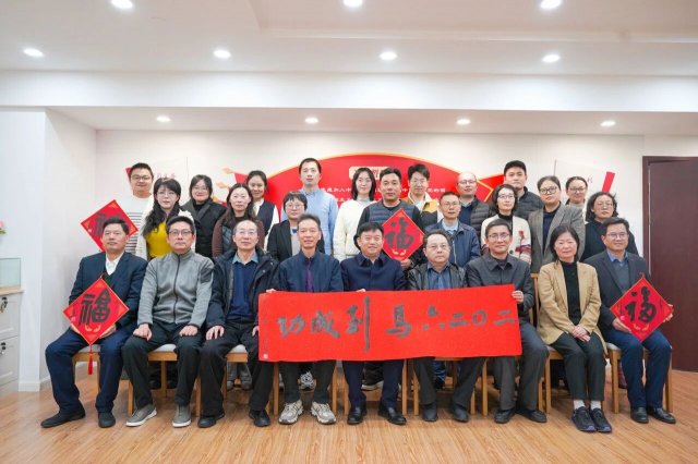 �������³� ʵ������ƪ�������˽���ʡί���ٿ�����ȫ��ɲ�����