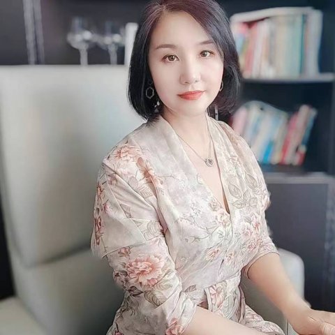 �����Զ ��׾���桪����һ��һ��ҵ�Ҿ��ֲ��᳤ܻ������Ůʿ