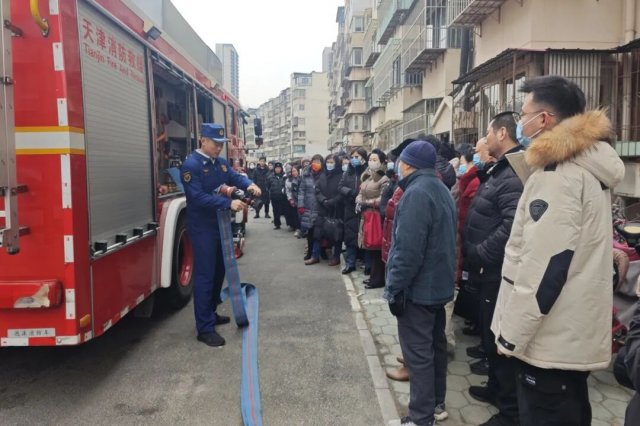 ������������վ���ְ��ֽ̻�����Ծ��ؼ���