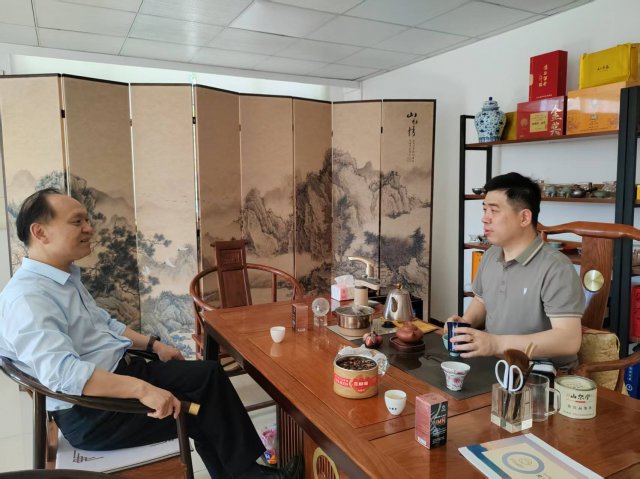 ������ٷ�չ Я�ֹ�Ӯ����ƪ�������¸�һ���߷þ��������籱������